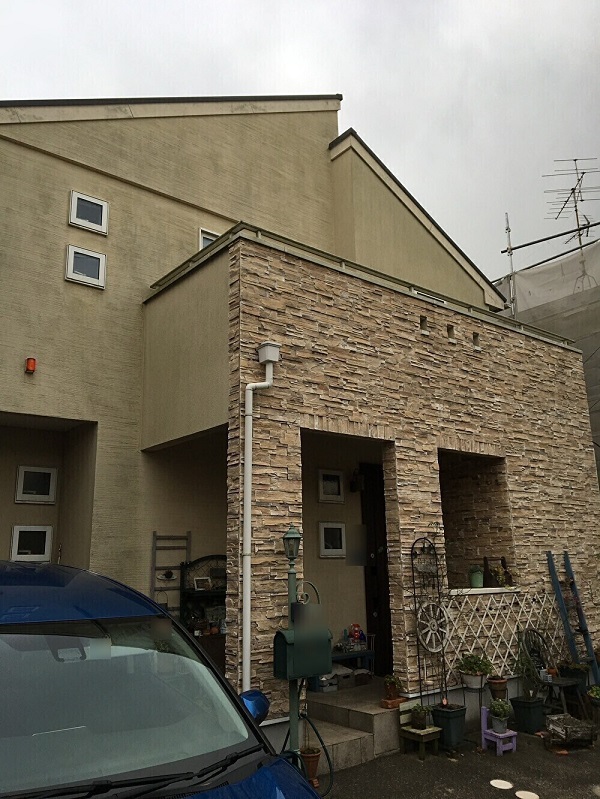 千葉県船橋市三咲・H様｜屋根塗装・外壁塗装・破風板部分交換・トップコート塗り替え (1)