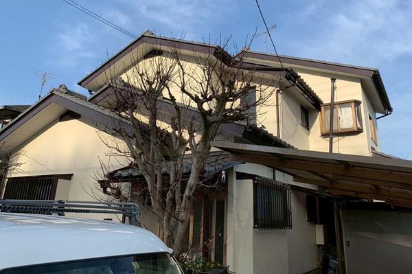 千葉県柏市藤ケ谷新田・F様｜外壁塗装・雨樋交換・軒天交換・波板交換・その他木部交換　施工後 (1)