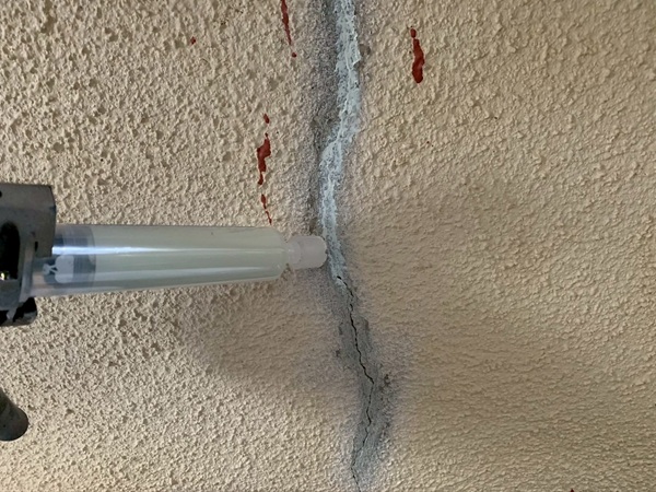 船橋市三咲A様邸外壁塗装・屋根塗装・大工工事｜近隣で工事したお客様からの紹介_劣化補修 (4)