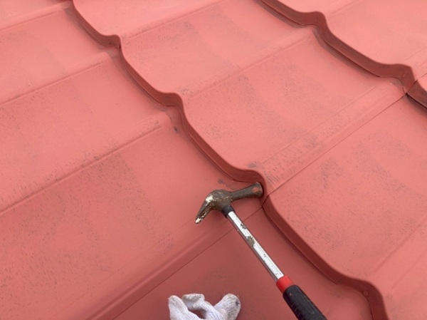 船橋市三咲A様邸外壁塗装・屋根塗装・大工工事｜近隣で工事したお客様からの紹介_屋根塗装 (2)