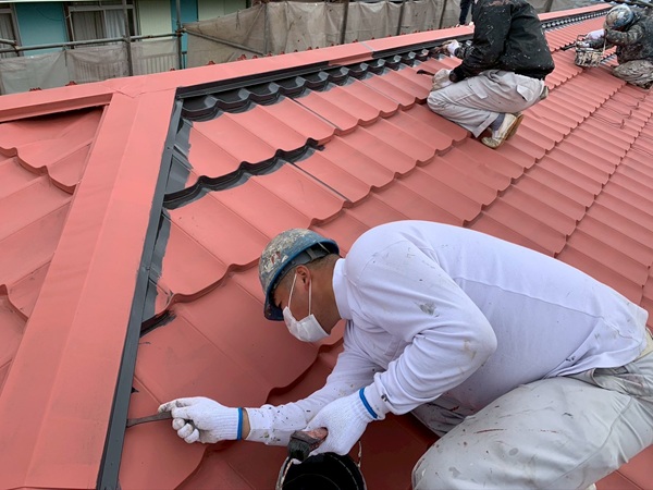 船橋市三咲A様邸外壁塗装・屋根塗装・大工工事｜近隣で工事したお客様からの紹介_屋根塗装 (3)