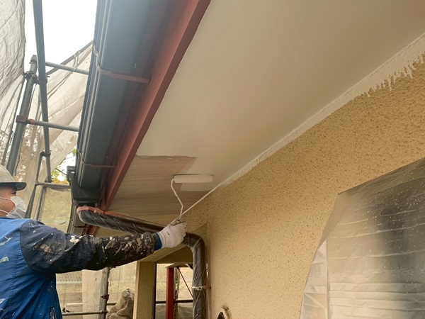 船橋市三咲A様邸外壁塗装・屋根塗装・大工工事｜近隣で工事したお客様からの紹介_付帯部塗装 (10)