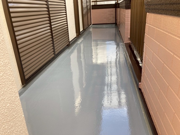 千葉県船橋市本中山S様邸｜外壁塗装(SR-405+SR-427)屋根塗装(ブラック) (23)