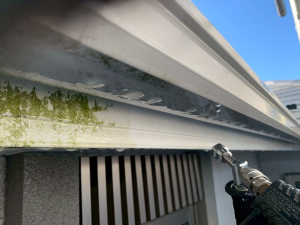 船橋市飯山満S様邸｜屋根カバー工法・外壁塗装(エスケープレミアムシリコン) (7)