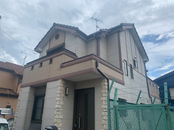 船橋市三咲Y様邸｜屋根塗装・外壁塗装・塀塗装・付帯部塗装・バルコニートップコート塗り替え (4)